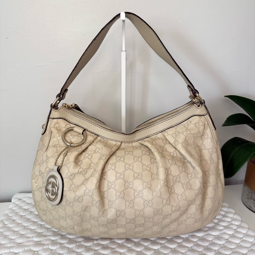 GUCCI GG Sukey Hobo Shoulder Bag Guccissima Leather Cream